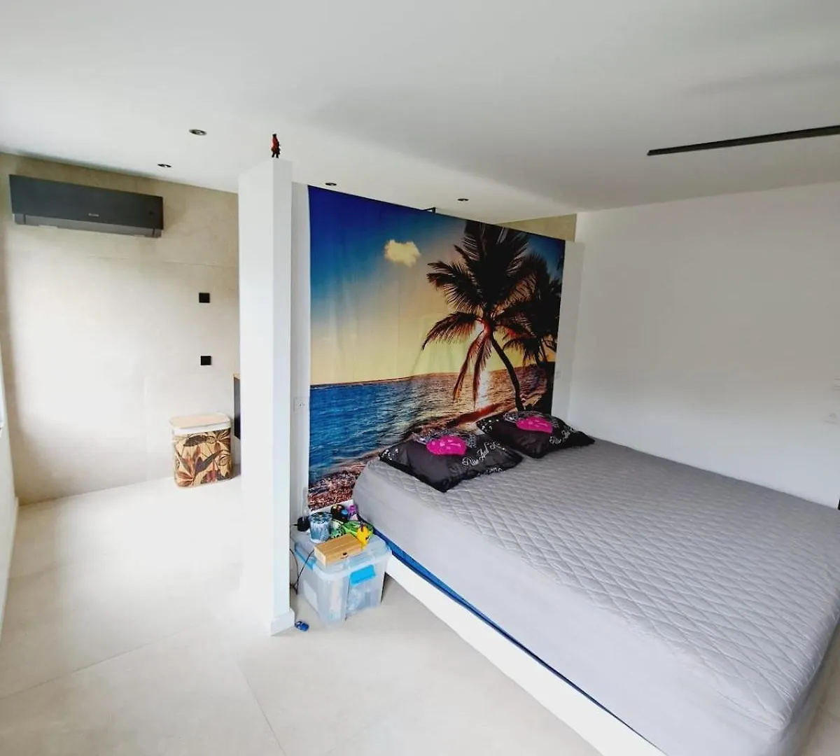 Air-Conditioned Waterfront Villa La Seyne-sur-Mer